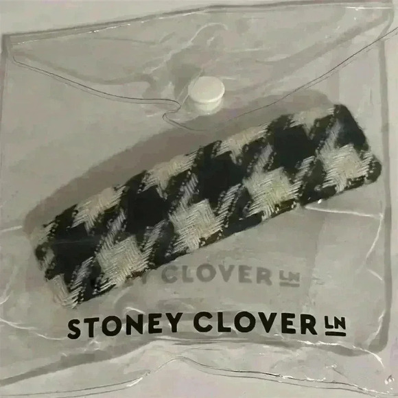 Stoney Clover Lane Houndstooth Hair Clip Black - Picture 1 of 2